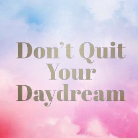 HR Director by Day, Designer Guru by Night 🖤 - Picture 3 of 15